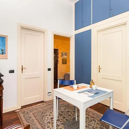Apartman La Casa Di Angela In Piazza Vittorio Centro